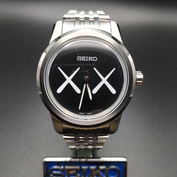 Automatic sport/dress Watch - Picture 2 of 8